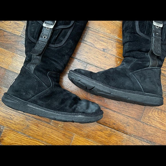 UGG 5195 Cargo II Black MidCalf Shearling Lined Pocket Boots Sz9 Used see photos - Picture 10 of 16